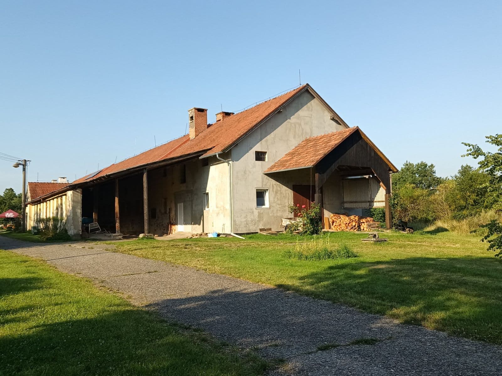 Prodej domu 2.280 m², pozemek 9.733 m², Kramolín, Kraj Vysočina Prodej domu 2.280 m², pozemek 9.733 m², Kramolín, Kraj Vysočina