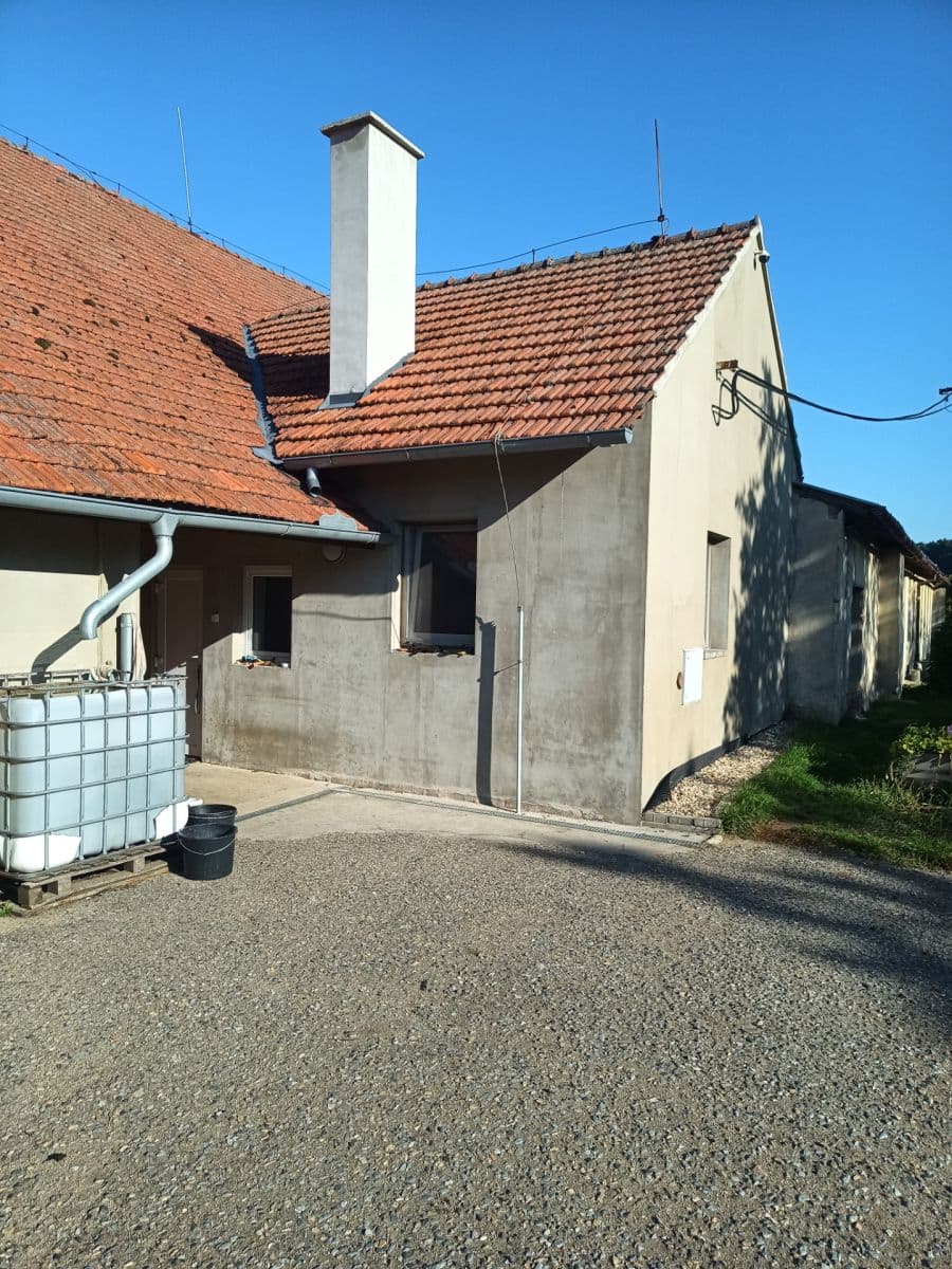 Prodej domu 2.280 m², pozemek 9.733 m², Kramolín, Kraj Vysočina Prodej domu 2.280 m², pozemek 9.733 m², Kramolín, Kraj Vysočina