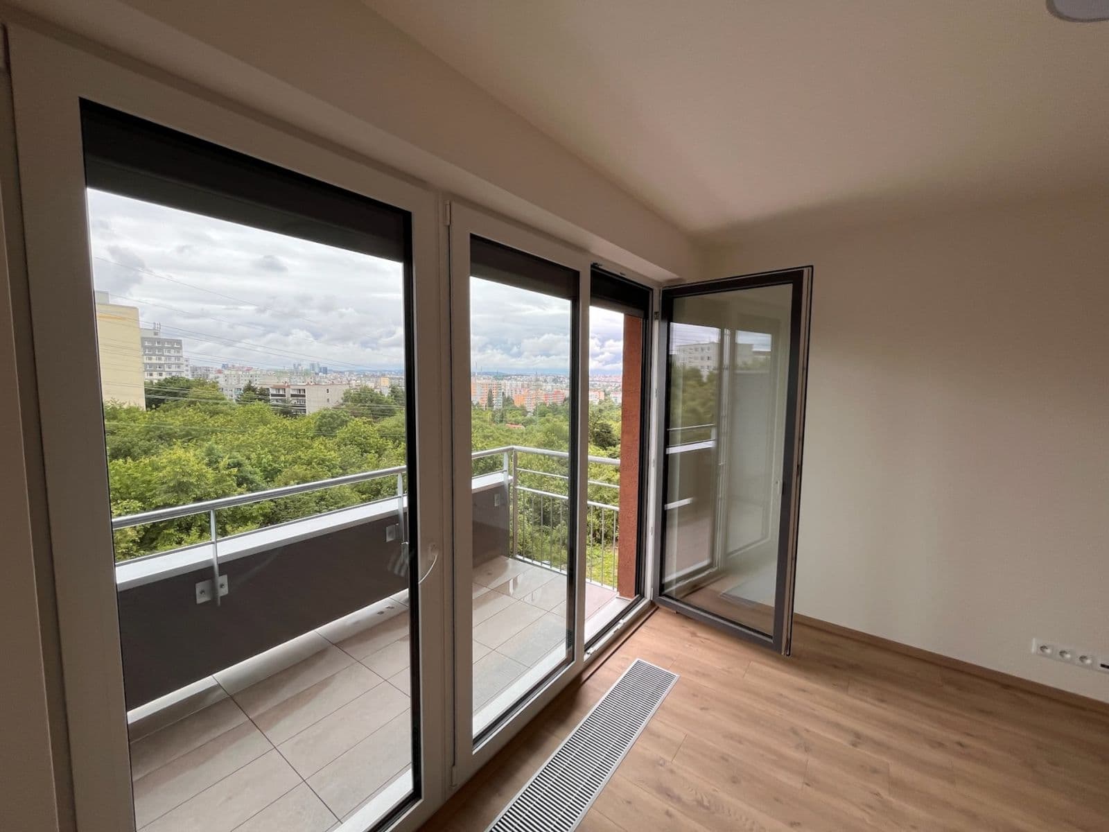 Pronájem bytu 2+kk 59 m², Drahňovická, Praha, Praha Pronájem bytu 2+kk 59 m², Drahňovická, Praha, Praha