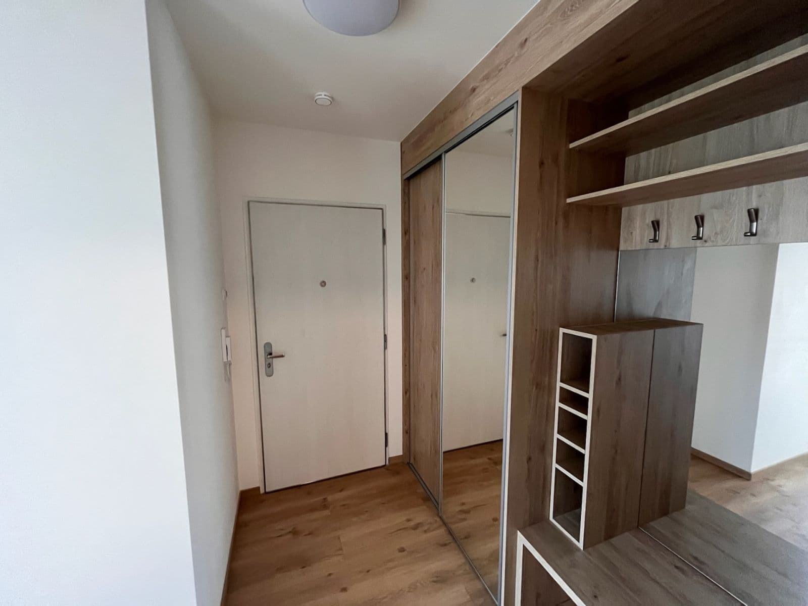 Pronájem bytu 2+kk 59 m², Drahňovická, Praha, Praha Pronájem bytu 2+kk 59 m², Drahňovická, Praha, Praha