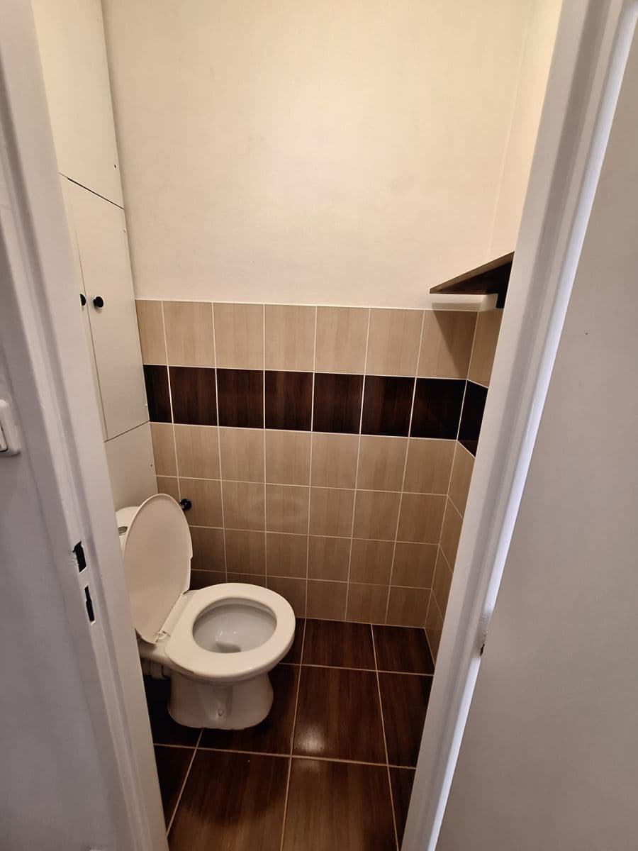 Pronájem bytu 1+1 38 m², Nepomucká, Plzeň, Plzeňský kraj Pronájem bytu 1+1 38 m², Nepomucká, Plzeň, Plzeňský kraj