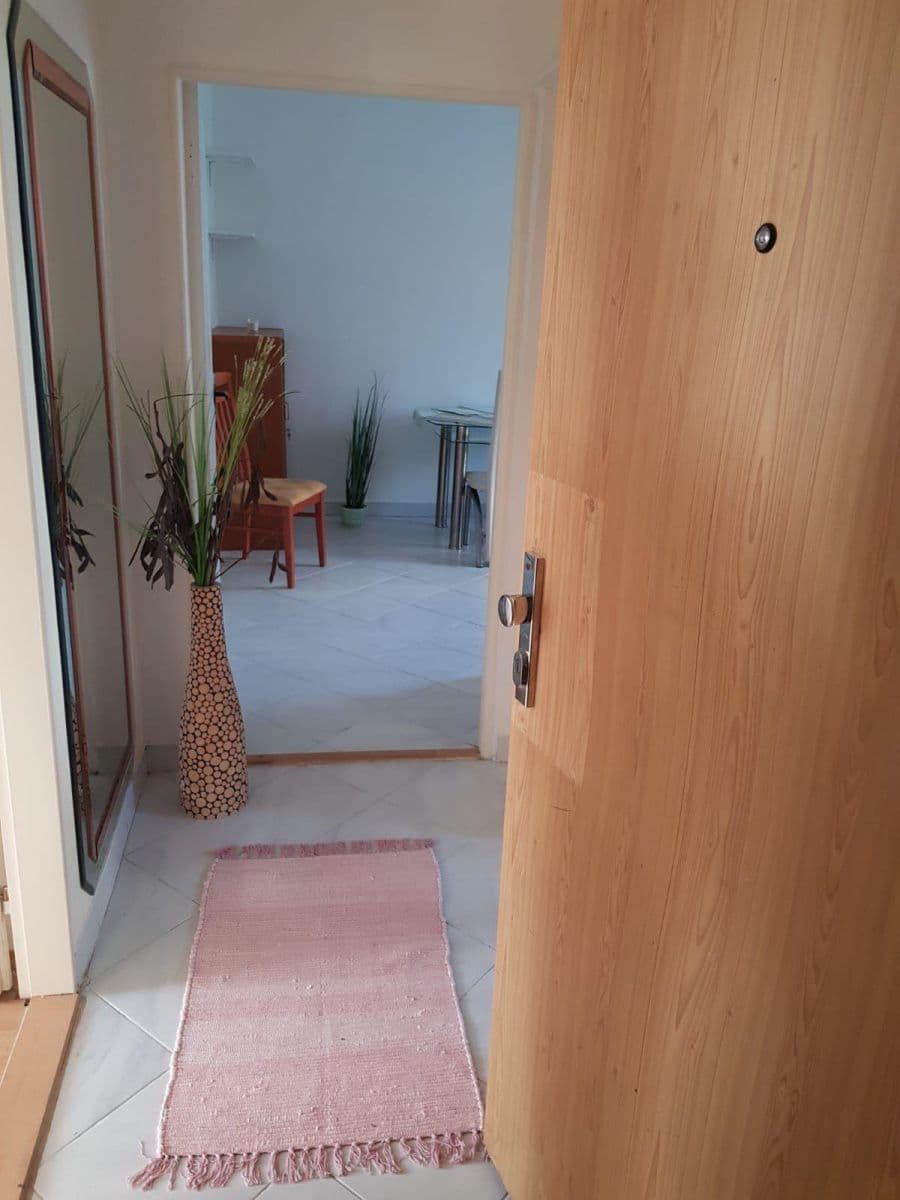 Pronájem bytu 2+1 95 m², U Waltrovky, Praha, Praha Pronájem bytu 2+1 95 m², U Waltrovky, Praha, Praha