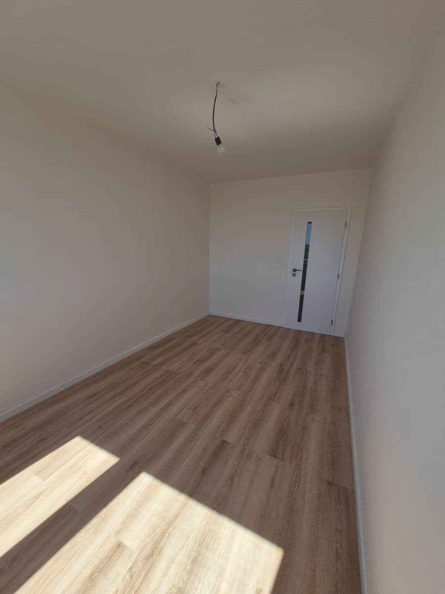Pronájem bytu 2+kk 46 m², Milánská, Praha, Praha Pronájem bytu 2+kk 46 m², Milánská, Praha, Praha