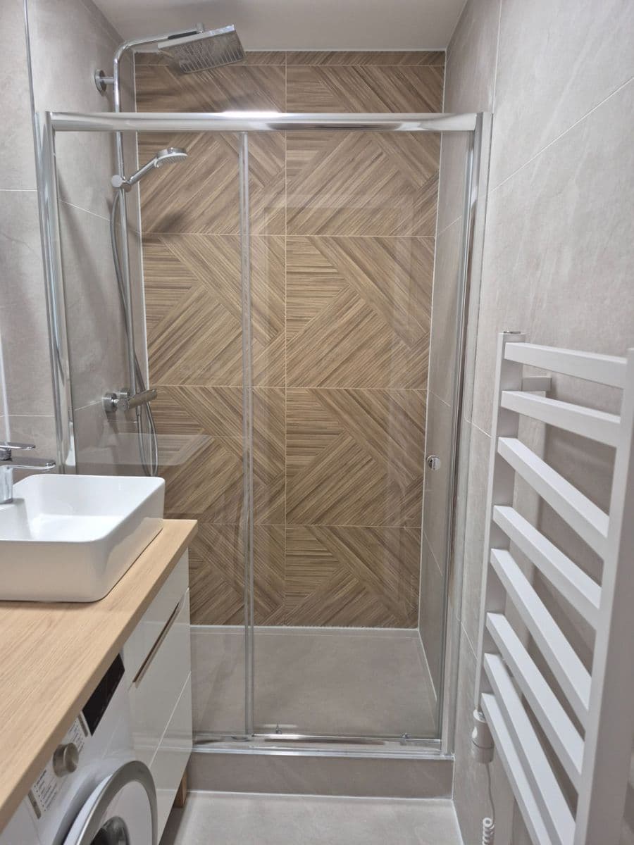 Pronájem bytu 2+kk 46 m², Milánská, Praha, Praha Pronájem bytu 2+kk 46 m², Milánská, Praha, Praha