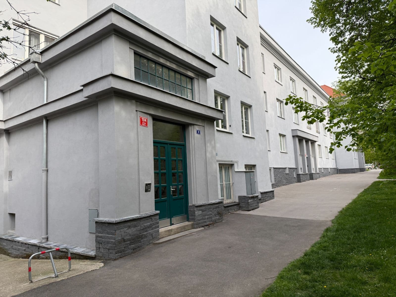 Pronájem bytu 2+kk 62 m², Hořanská, Praha, Praha Pronájem bytu 2+kk 62 m², Hořanská, Praha, Praha