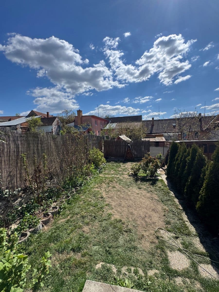 Prodej domu 202 m², pozemek 320 m², Jevišovice, Jihomoravský kraj Prodej domu 202 m², pozemek 320 m², Jevišovice, Jihomoravský kraj