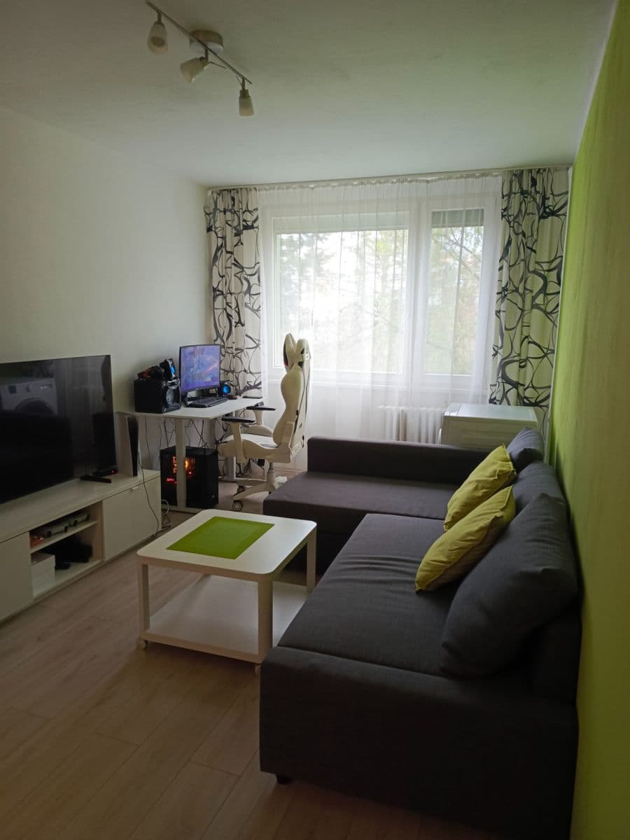 Pronájem bytu 2+kk 40 m², Na Jarově, Praha, Praha Pronájem bytu 2+kk 40 m², Na Jarově, Praha, Praha