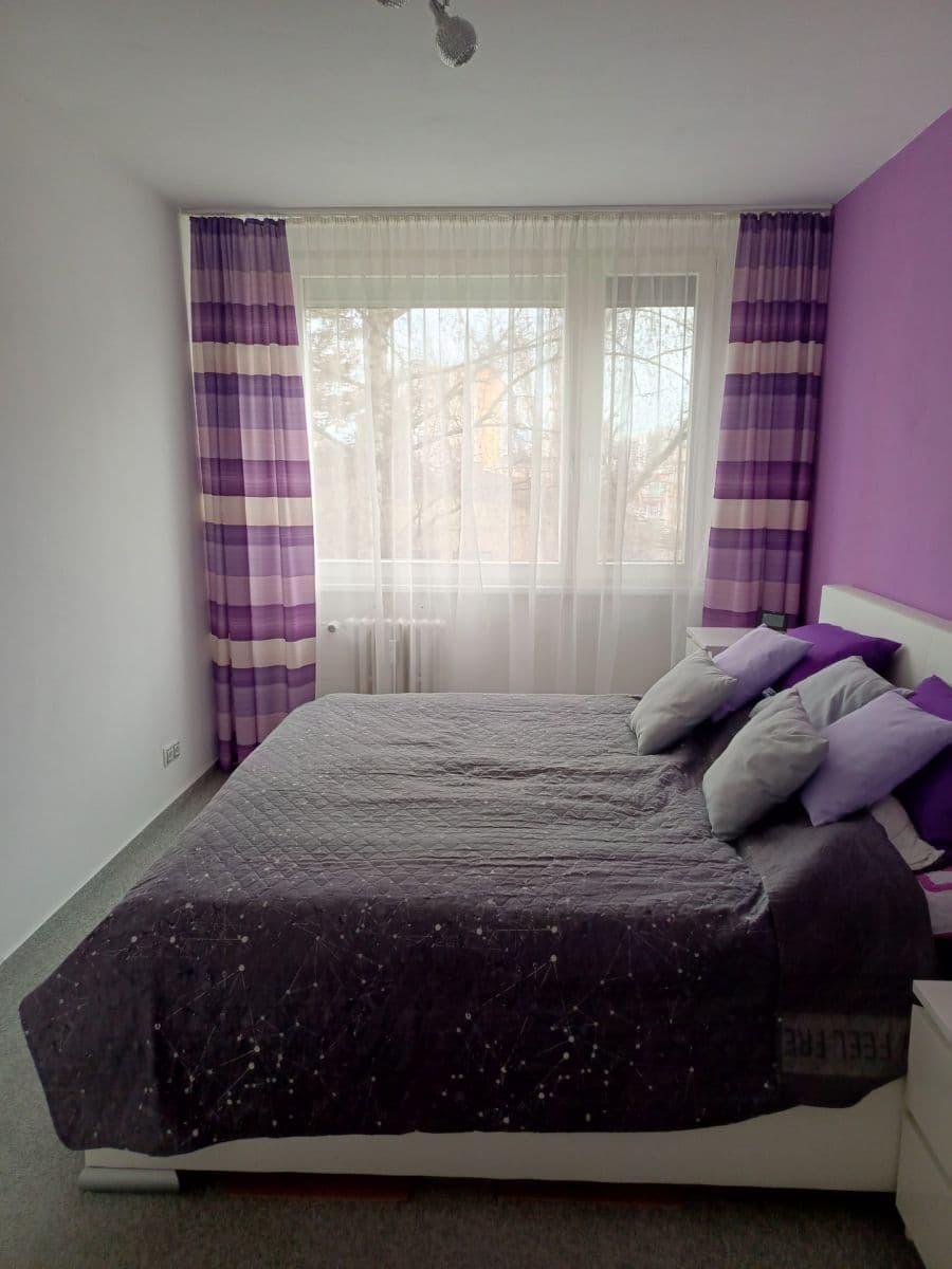Pronájem bytu 2+kk 40 m², Na Jarově, Praha, Praha Pronájem bytu 2+kk 40 m², Na Jarově, Praha, Praha