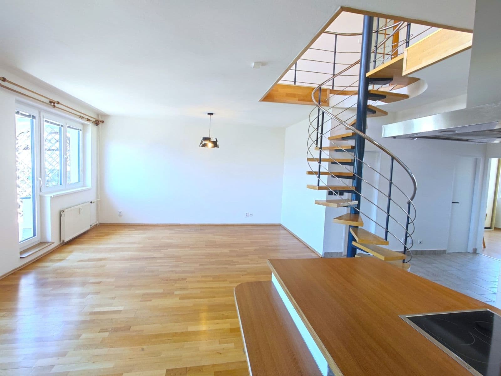 Pronájem bytu 5+kk 146 m², Sulova, Praha, Praha Pronájem bytu 5+kk 146 m², Sulova, Praha, Praha