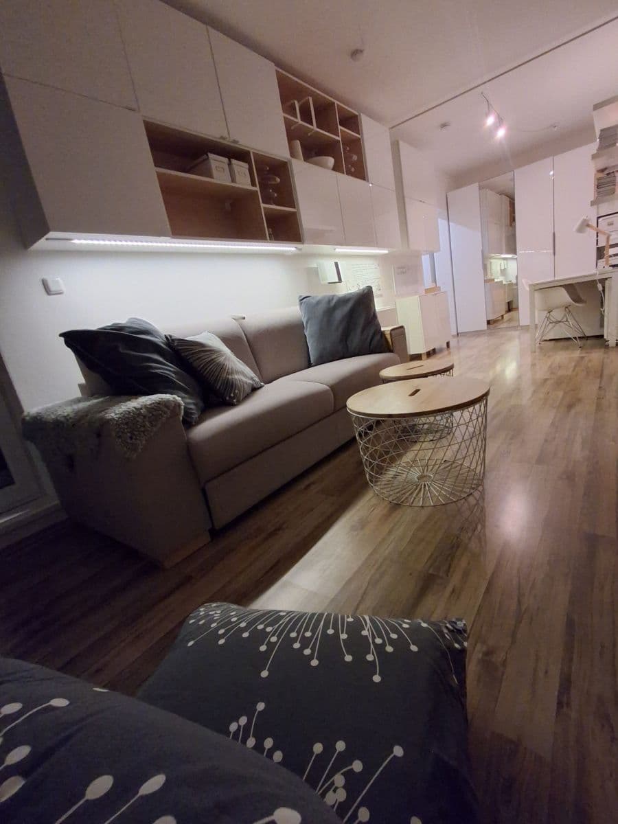 Pronájem bytu 2+kk 56 m², Leskauerova, Brno, Jihomoravský kraj Pronájem bytu 2+kk 56 m², Leskauerova, Brno, Jihomoravský kraj