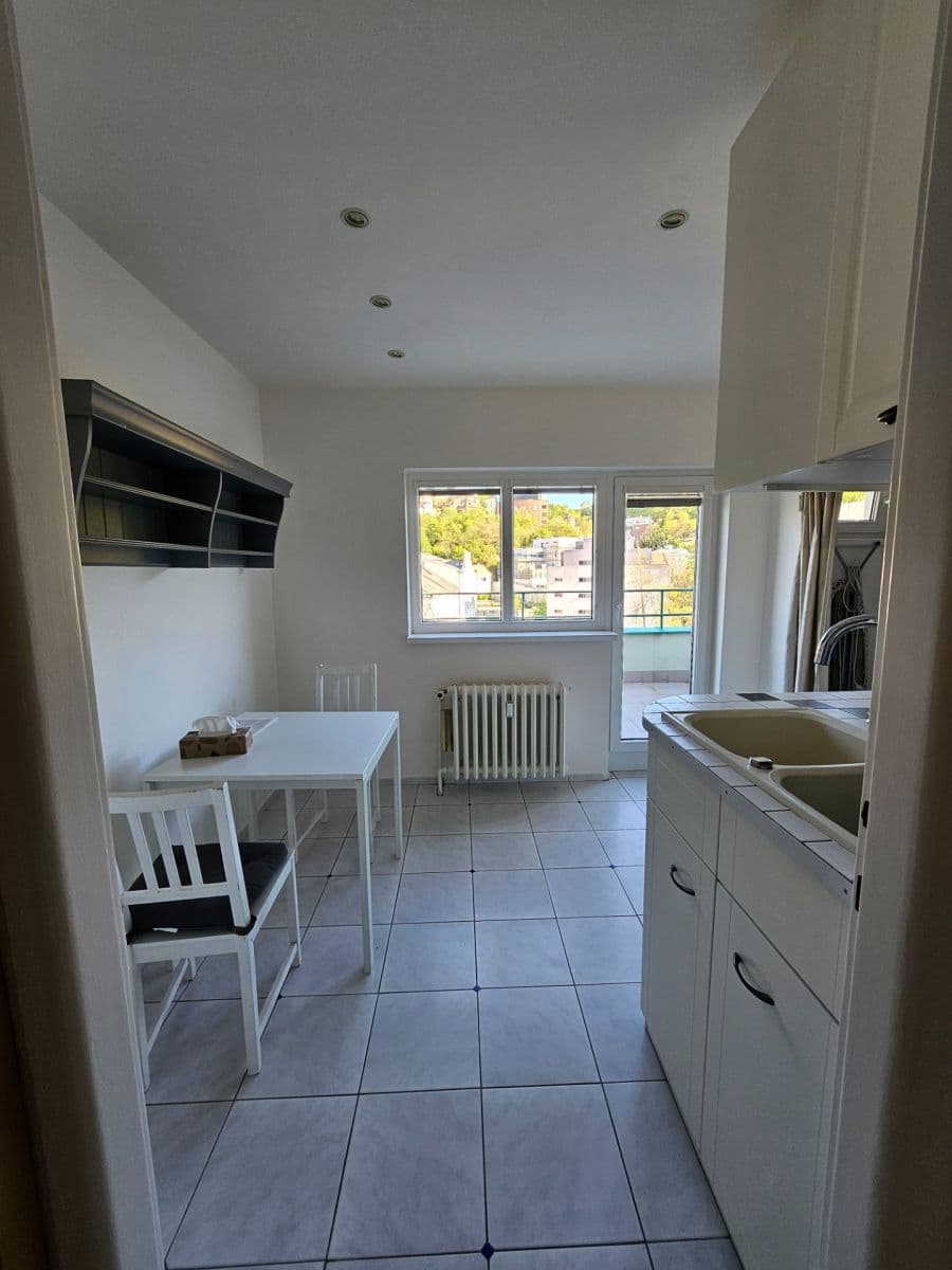 Pronájem bytu 2+1 53 m², Vrchlického, Praha, Praha Pronájem bytu 2+1 53 m², Vrchlického, Praha, Praha