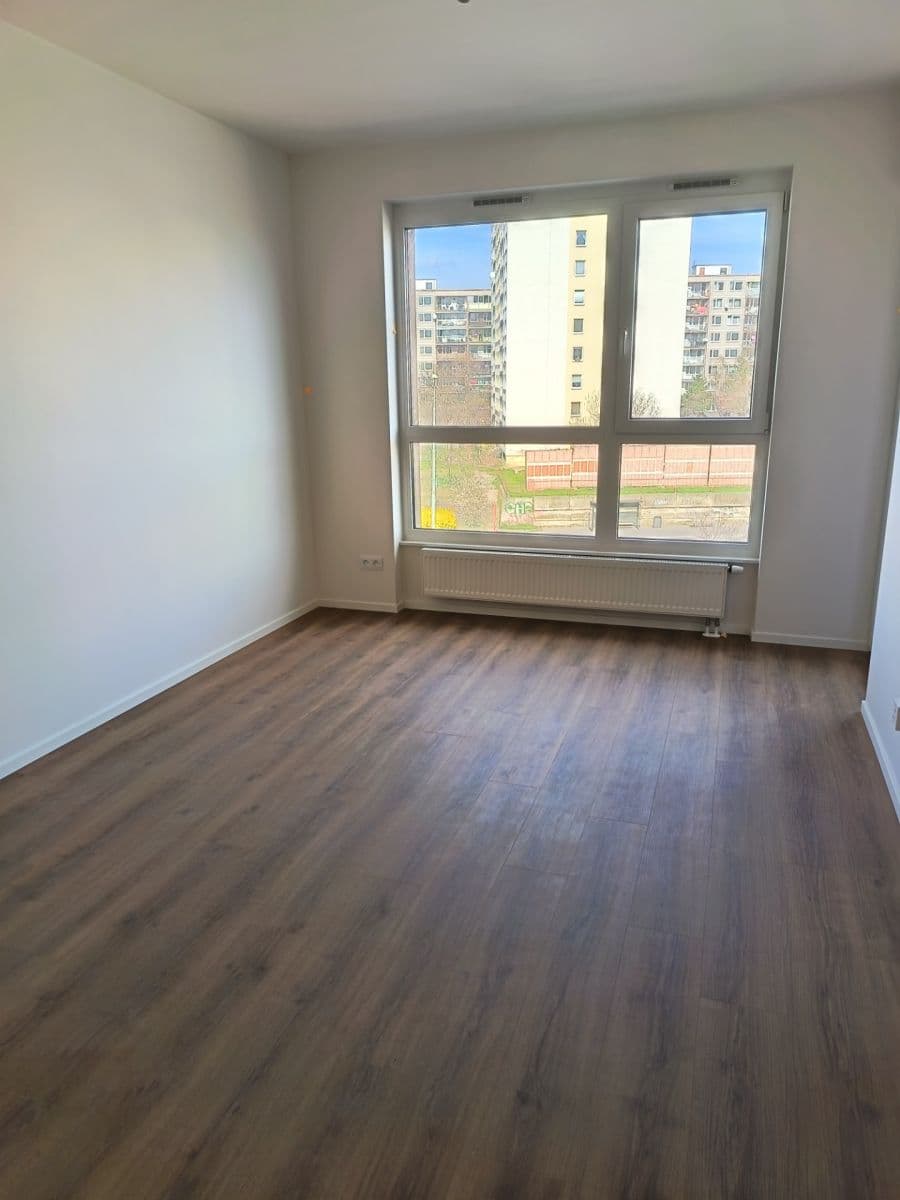 Pronájem bytu 2+kk 40 m², Arnošta Valenty, Praha, Praha Pronájem bytu 2+kk 40 m², Arnošta Valenty, Praha, Praha