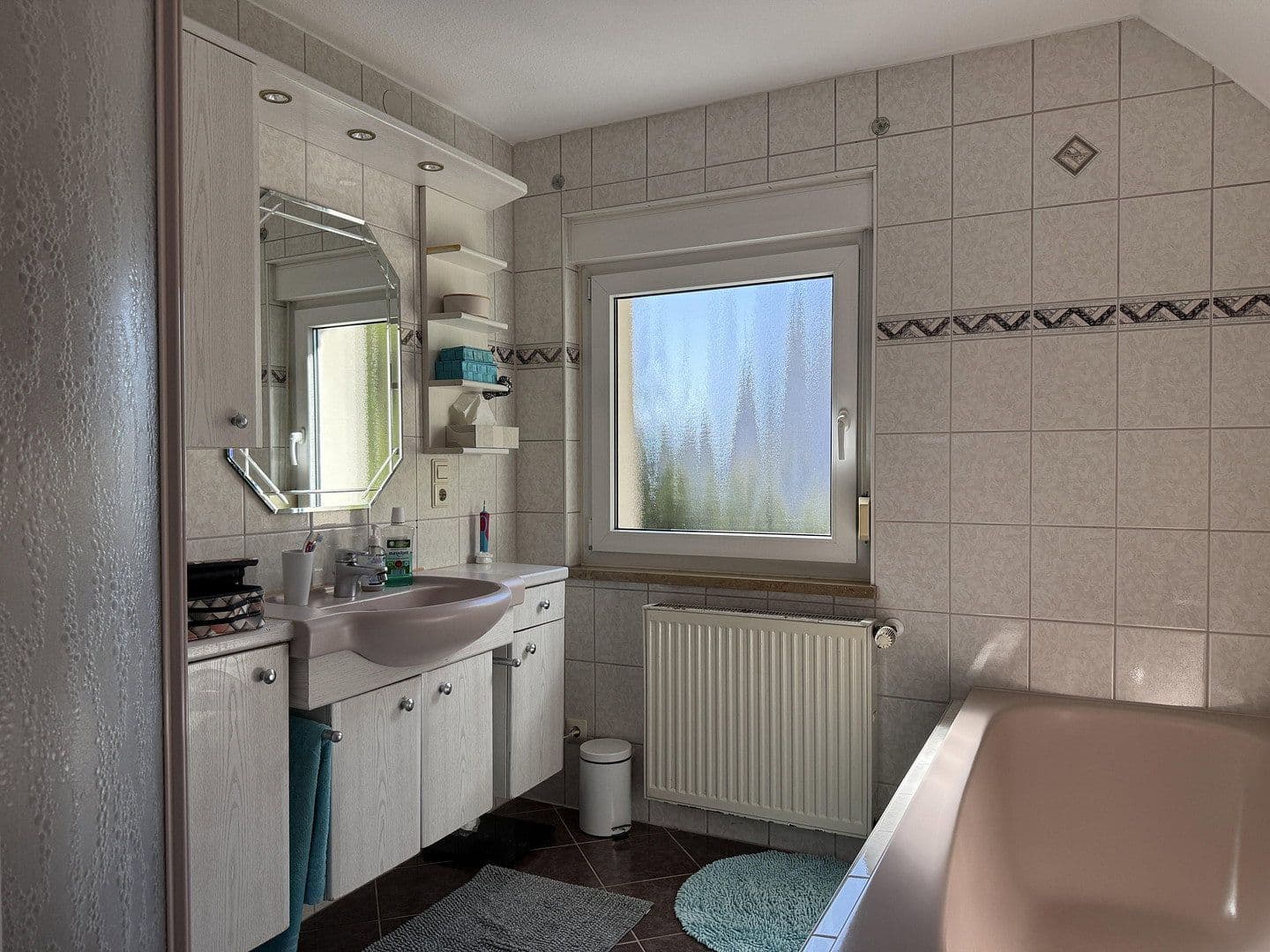 Prodej domu 130 m², pozemek 513 m², Ingelfingen, Bádensko-Württembersko Prodej domu 130 m², pozemek 513 m², Ingelfingen, Bádensko-Württembersko