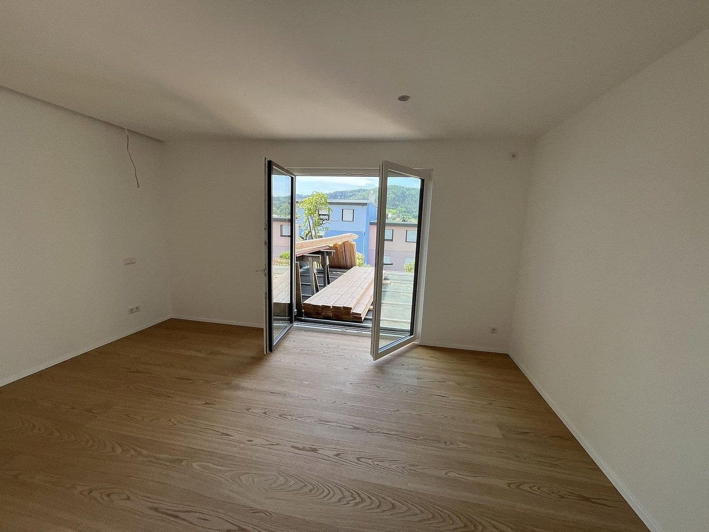Prodej bytu 3+1 110 m², Lindenstr.48, Haslach im Kinzigtal, Bádensko-Württembersko Prodej bytu 3+1 110 m², Lindenstr.48, Haslach im Kinzigtal, Bádensko-Württembersko