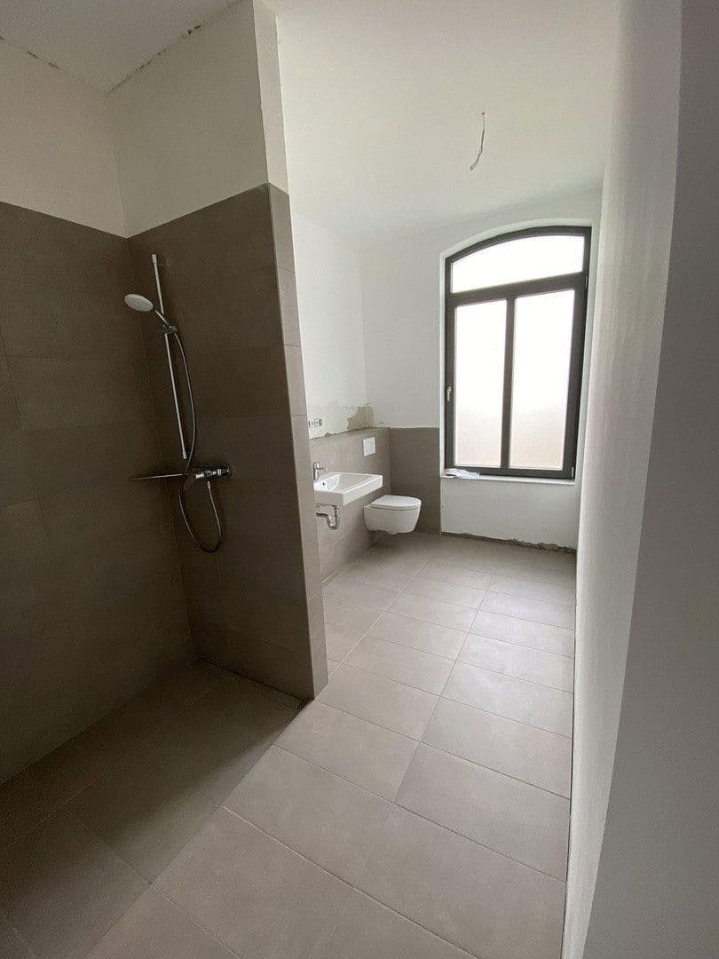 Pronájem bytu 3+1 128 m², Wennigsen (Deister), Dolní Sasko Pronájem bytu 3+1 128 m², Wennigsen (Deister), Dolní Sasko