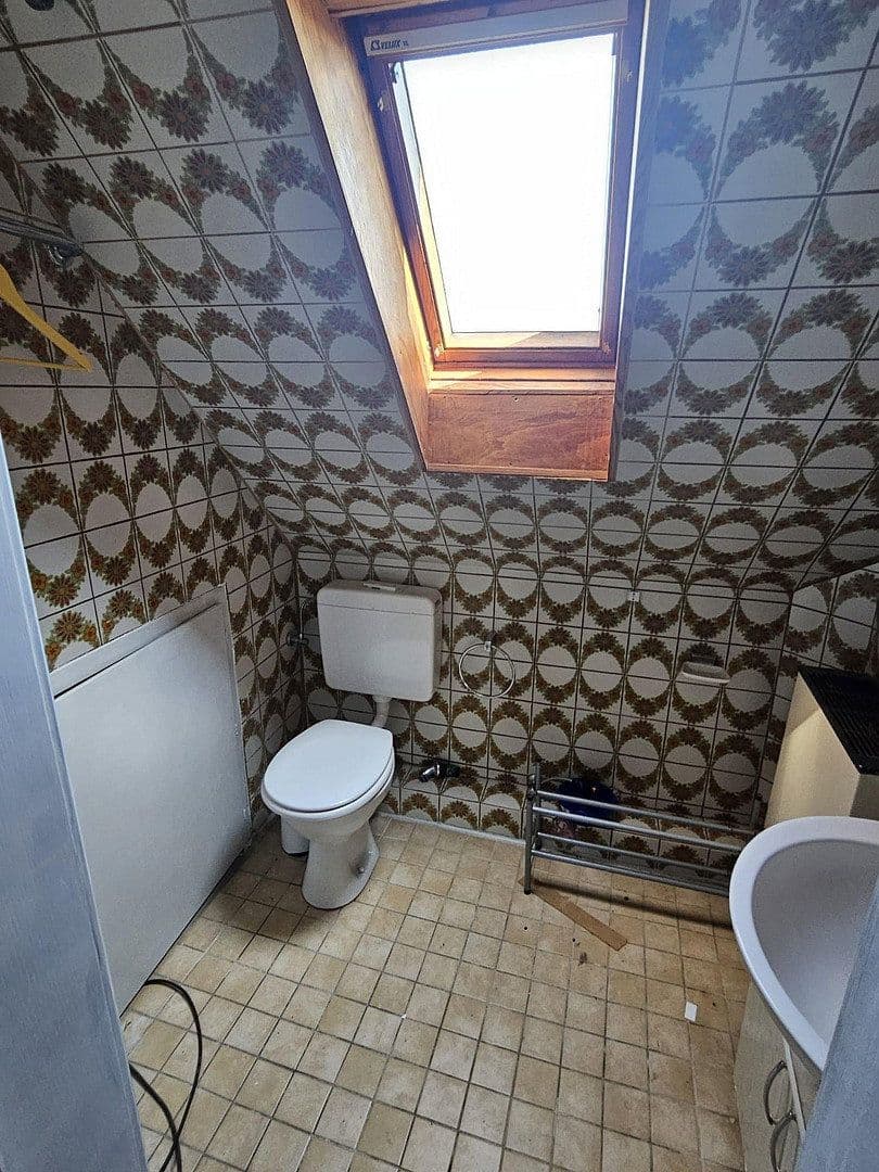 Prodej bytu 5+1 160 m², Tiergartenstraße 31, Meißenheim, Bádensko-Württembersko Prodej bytu 5+1 160 m², Tiergartenstraße 31, Meißenheim, Bádensko-Württembersko