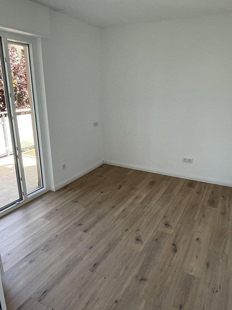 Pronájem bytu 4+1 86 m², Birkenweg 1, Hückeswagen, Severní Porýní-Vestfálsko Pronájem bytu 4+1 86 m², Birkenweg 1, Hückeswagen, Severní Porýní-Vestfálsko