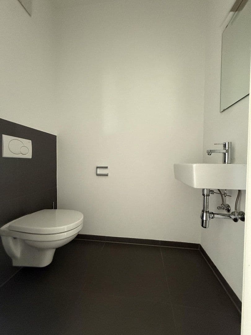Prodej bytu 3+kk 100 m², Metzingen, Bádensko-Württembersko Prodej bytu 3+kk 100 m², Metzingen, Bádensko-Württembersko
