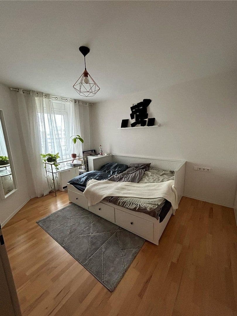 Pronájem bytu 2+1 48 m², Schwarenbergstr. 10, Stuttgart, Bádensko-Württembersko Pronájem bytu 2+1 48 m², Schwarenbergstr. 10, Stuttgart, Bádensko-Württembersko