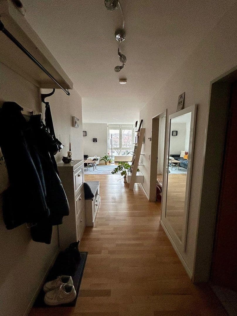 Pronájem bytu 2+1 48 m², Schwarenbergstr. 10, Stuttgart, Bádensko-Württembersko Pronájem bytu 2+1 48 m², Schwarenbergstr. 10, Stuttgart, Bádensko-Württembersko