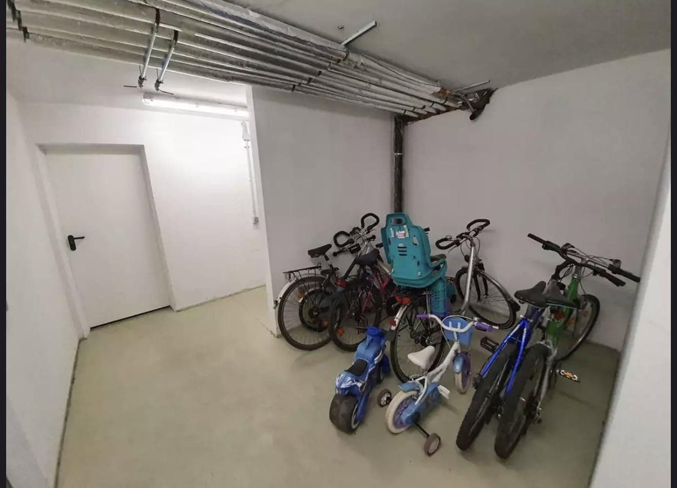 Pronájem bytu 4+1 125 m², Salzelmener Str.5/1, Bad Rappenau, Bádensko-Württembersko Pronájem bytu 4+1 125 m², Salzelmener Str.5/1, Bad Rappenau, Bádensko-Württembersko