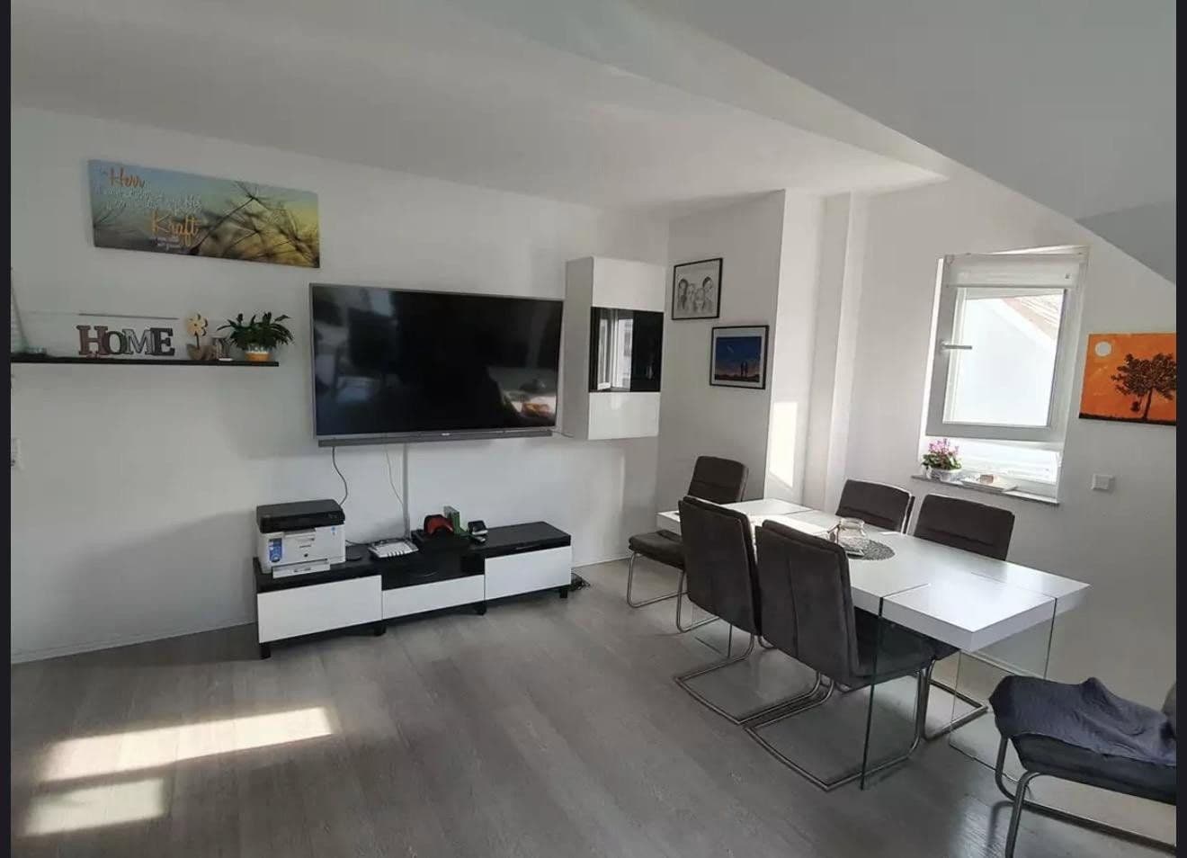 Pronájem bytu 4+1 125 m², Salzelmener Str.5/1, Bad Rappenau, Bádensko-Württembersko Pronájem bytu 4+1 125 m², Salzelmener Str.5/1, Bad Rappenau, Bádensko-Württembersko