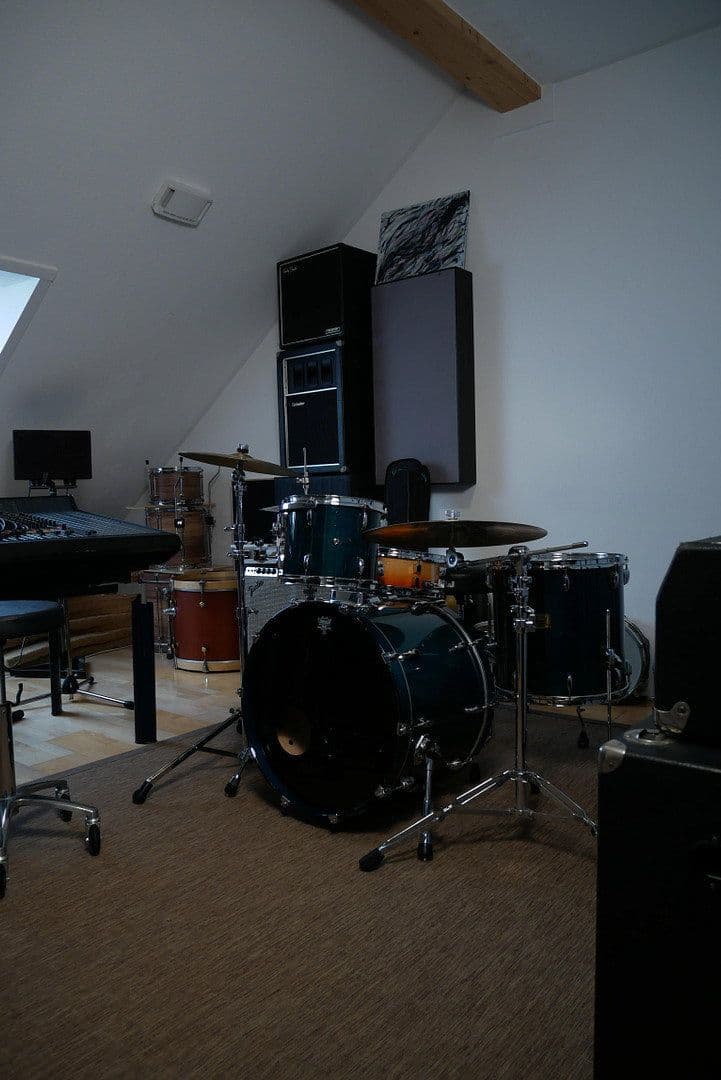 Prodej domu 145 m², pozemek 144 m², Helmut-Schmidt-Ring, Röthenbach an der Pegnitz, Bavorsko Prodej domu 145 m², pozemek 144 m², Helmut-Schmidt-Ring, Röthenbach an der Pegnitz, Bavorsko
