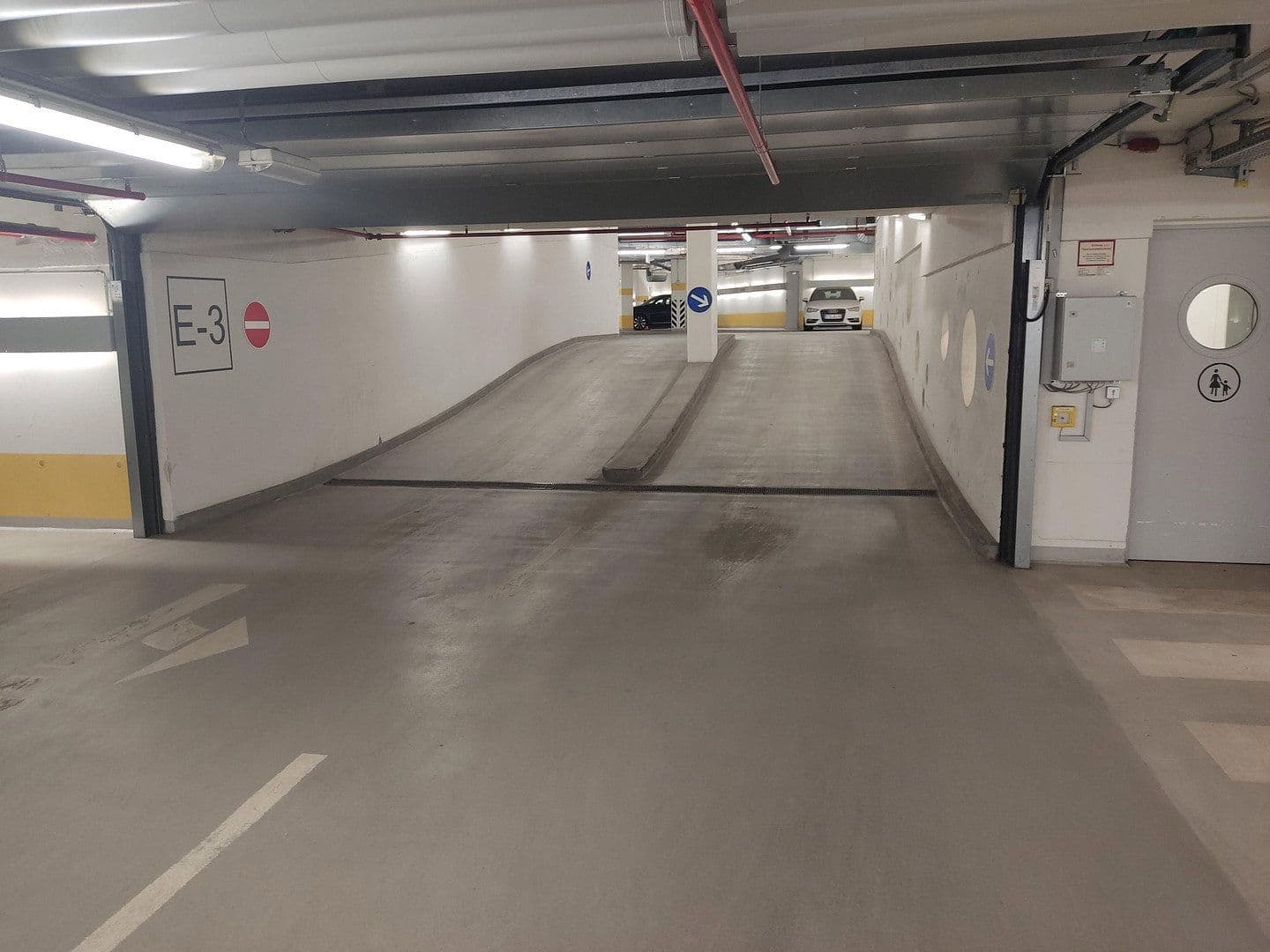 Pronájem garáže 13 m², Hütten 95, Hamburg, Hamburg Pronájem garáže 13 m², Hütten 95, Hamburg, Hamburg
