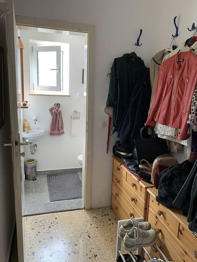 Prodej bytu 3+1 100 m², Weinstadt, Bádensko-Württembersko Prodej bytu 3+1 100 m², Weinstadt, Bádensko-Württembersko