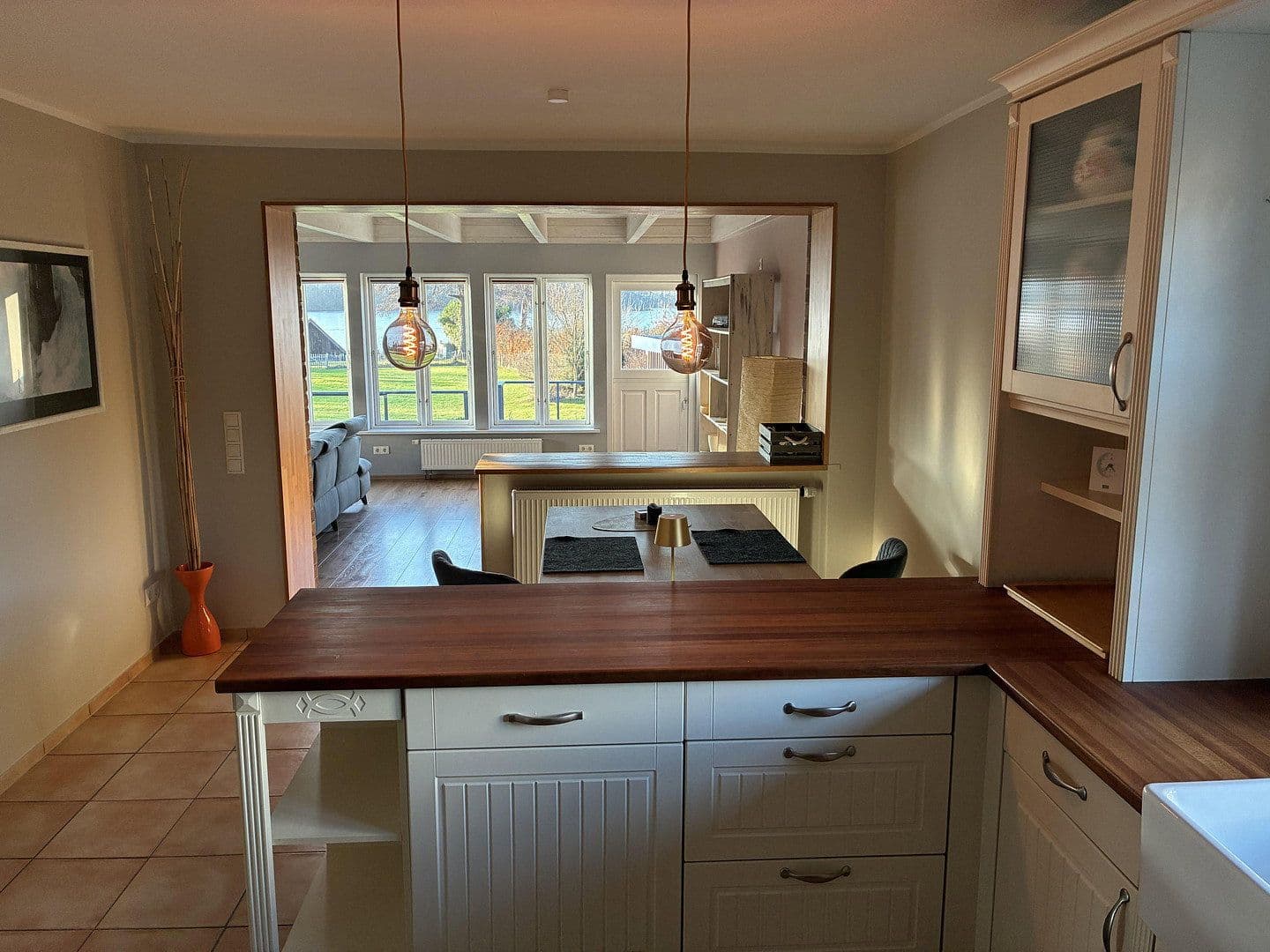 Prodej domu 186 m², pozemek 1.762 m², Bosau, Šlesvicko-Holštýnsko Prodej domu 186 m², pozemek 1.762 m², Bosau, Šlesvicko-Holštýnsko