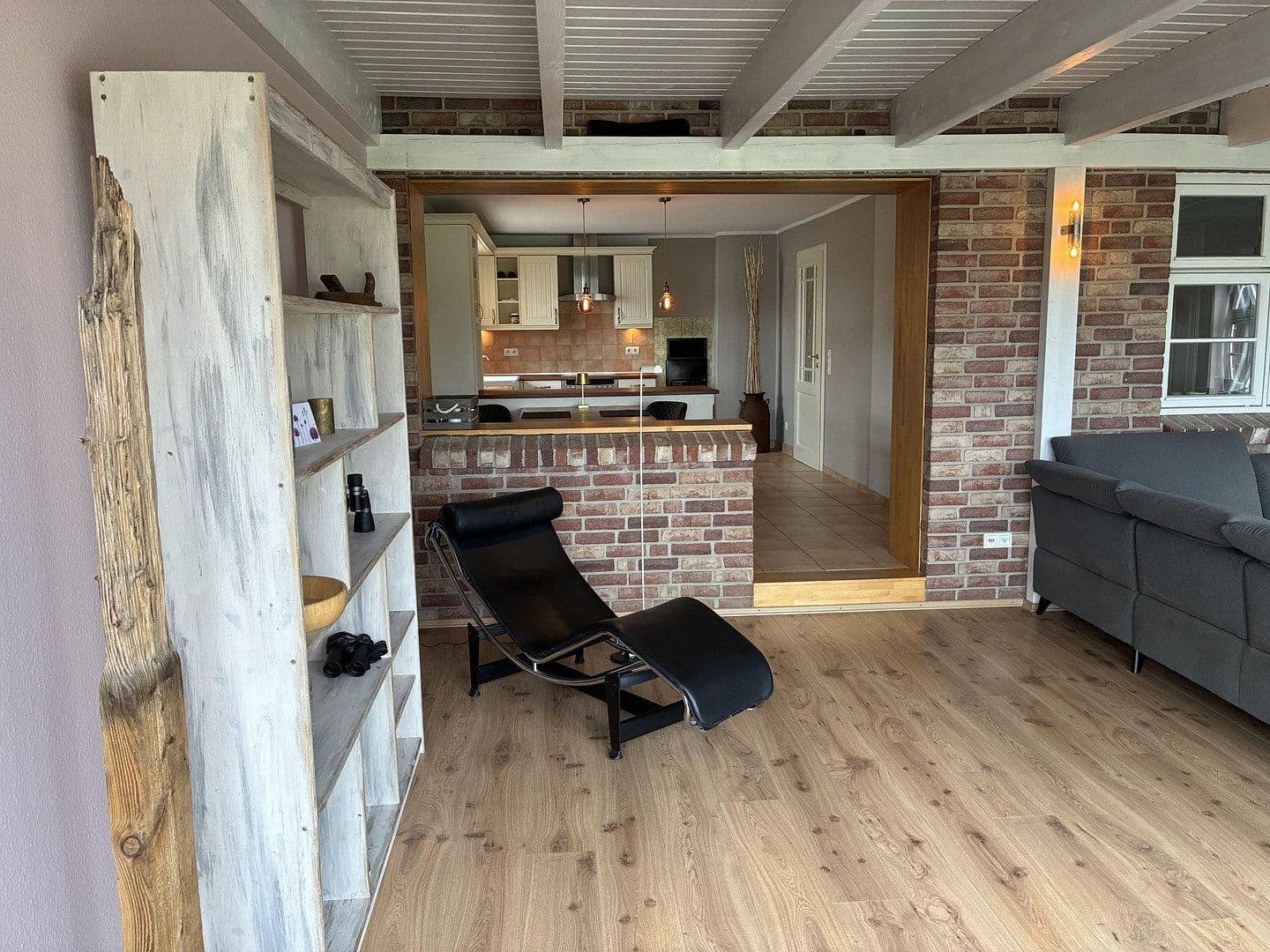 Prodej domu 186 m², pozemek 1.762 m², Bosau, Šlesvicko-Holštýnsko Prodej domu 186 m², pozemek 1.762 m², Bosau, Šlesvicko-Holštýnsko