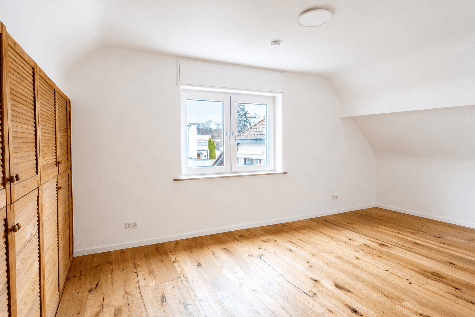 Prodej domu 140 m², pozemek 131 m², Hollerstraße 12, Koblenz, Porýní-Falc Prodej domu 140 m², pozemek 131 m², Hollerstraße 12, Koblenz, Porýní-Falc