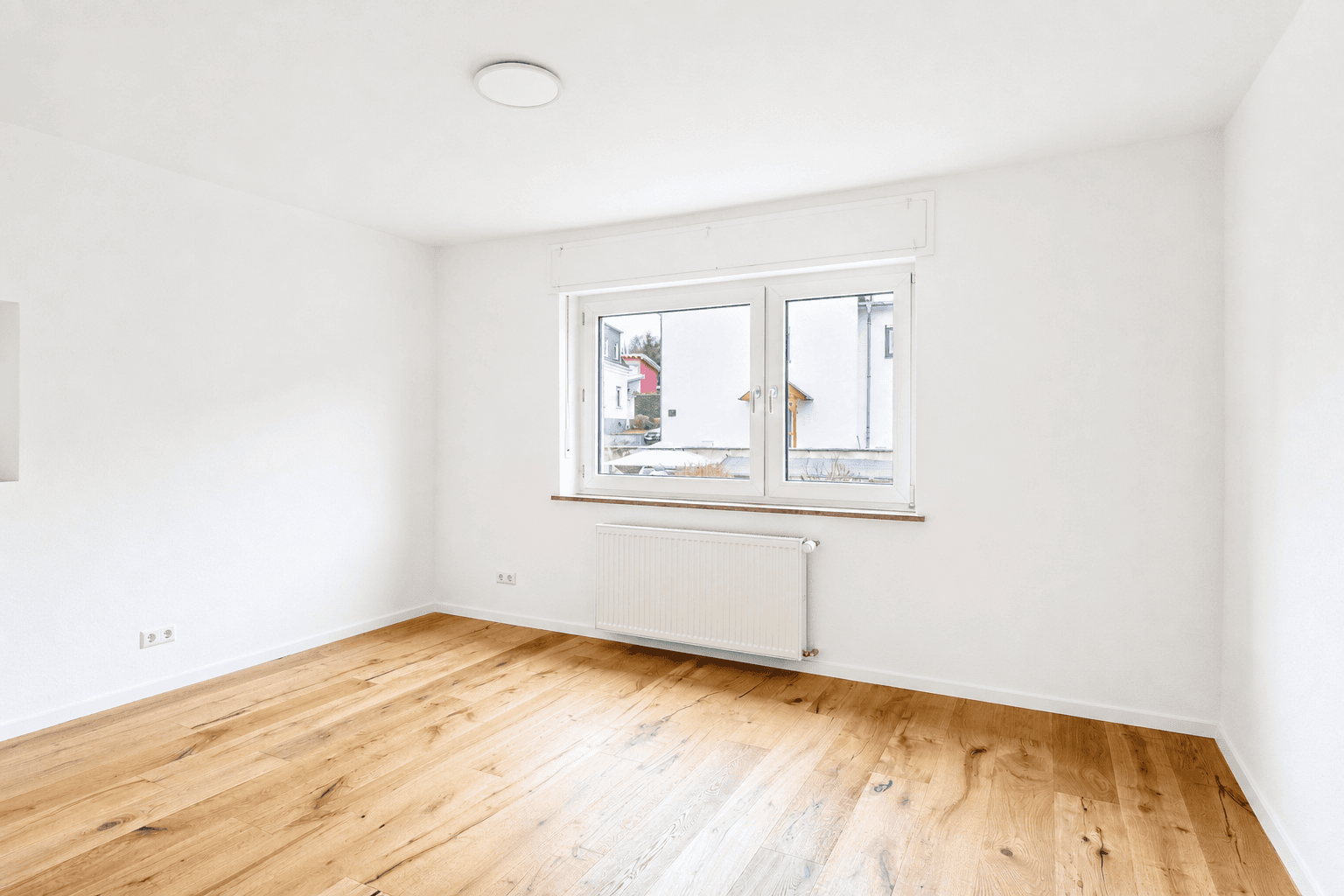 Prodej domu 140 m², pozemek 131 m², Hollerstraße 12, Koblenz, Porýní-Falc Prodej domu 140 m², pozemek 131 m², Hollerstraße 12, Koblenz, Porýní-Falc