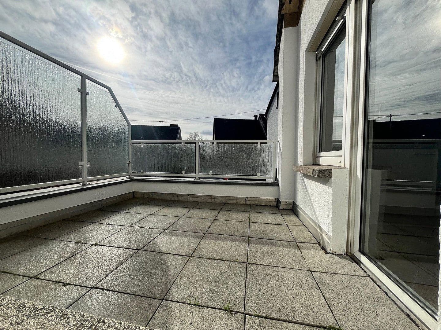 Prodej domu 140 m², pozemek 131 m², Hollerstraße 12, Koblenz, Porýní-Falc Prodej domu 140 m², pozemek 131 m², Hollerstraße 12, Koblenz, Porýní-Falc