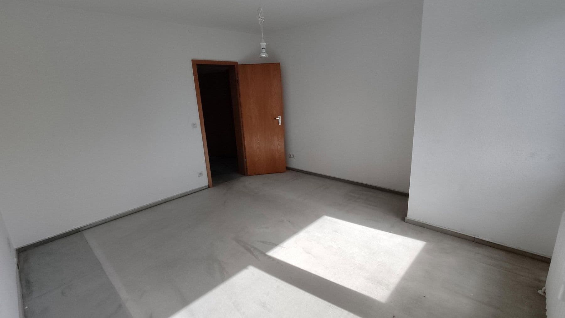 Prodej bytu 4+kk 148 m², Roonstrasse 3, Dinslaken, Severní Porýní-Vestfálsko Prodej bytu 4+kk 148 m², Roonstrasse 3, Dinslaken, Severní Porýní-Vestfálsko