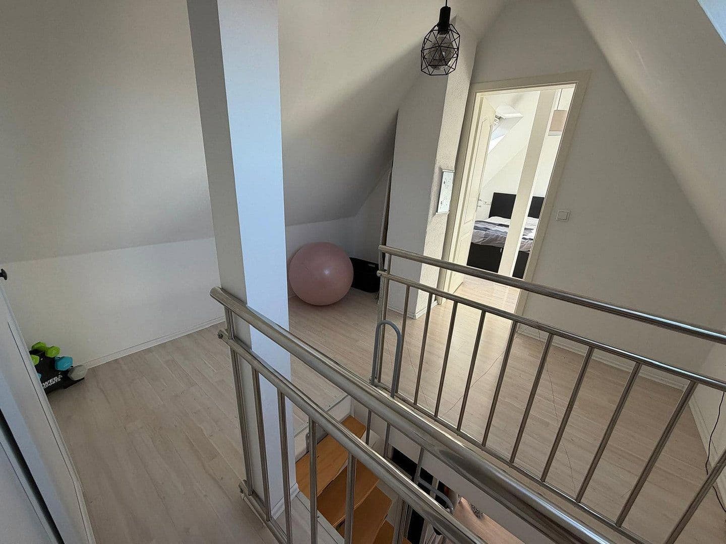Pronájem bytu 2+1 65 m², Besigheim, Bádensko-Württembersko Pronájem bytu 2+1 65 m², Besigheim, Bádensko-Württembersko