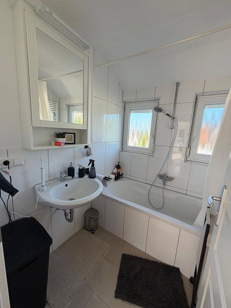 Pronájem bytu 2+1 65 m², Besigheim, Bádensko-Württembersko Pronájem bytu 2+1 65 m², Besigheim, Bádensko-Württembersko