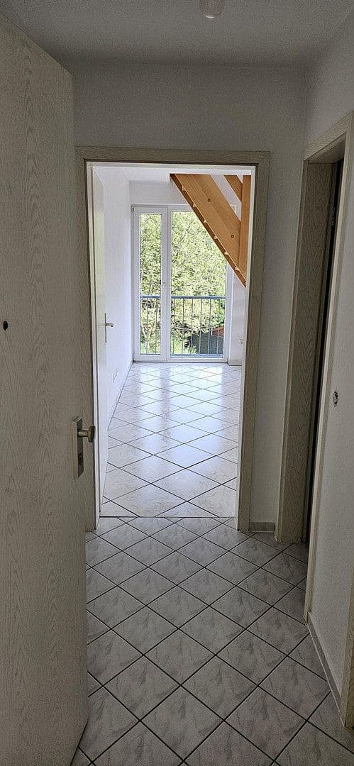 Pronájem bytu 2+1 53 m², Darmstädter Straße 42, Höchst im Odenwald, Hessen Pronájem bytu 2+1 53 m², Darmstädter Straße 42, Höchst im Odenwald, Hessen