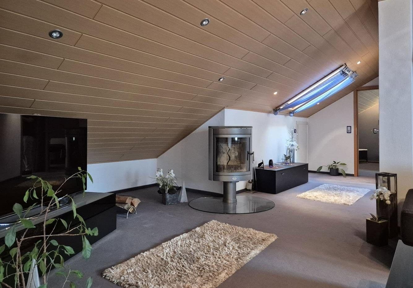 Pronájem bytu 3+1 84 m², Nibelungenstraße 254, Lautertal (Odenwald), Hessen Pronájem bytu 3+1 84 m², Nibelungenstraße 254, Lautertal (Odenwald), Hessen