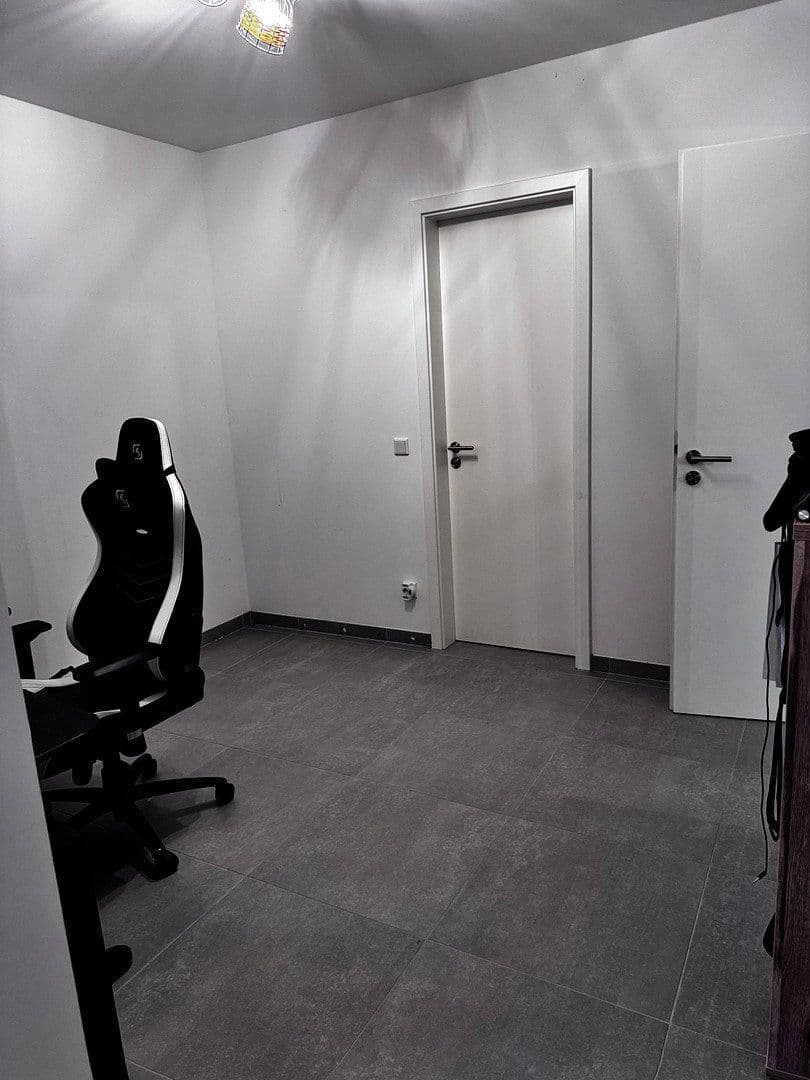 Pronájem bytu 2+1 80 m², Weinheimer Landstraße 71, Alzey, Porýní-Falc Pronájem bytu 2+1 80 m², Weinheimer Landstraße 71, Alzey, Porýní-Falc