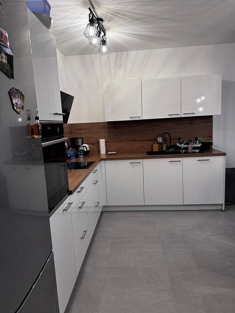 Pronájem bytu 2+1 80 m², Weinheimer Landstraße 71, Alzey, Porýní-Falc Pronájem bytu 2+1 80 m², Weinheimer Landstraße 71, Alzey, Porýní-Falc