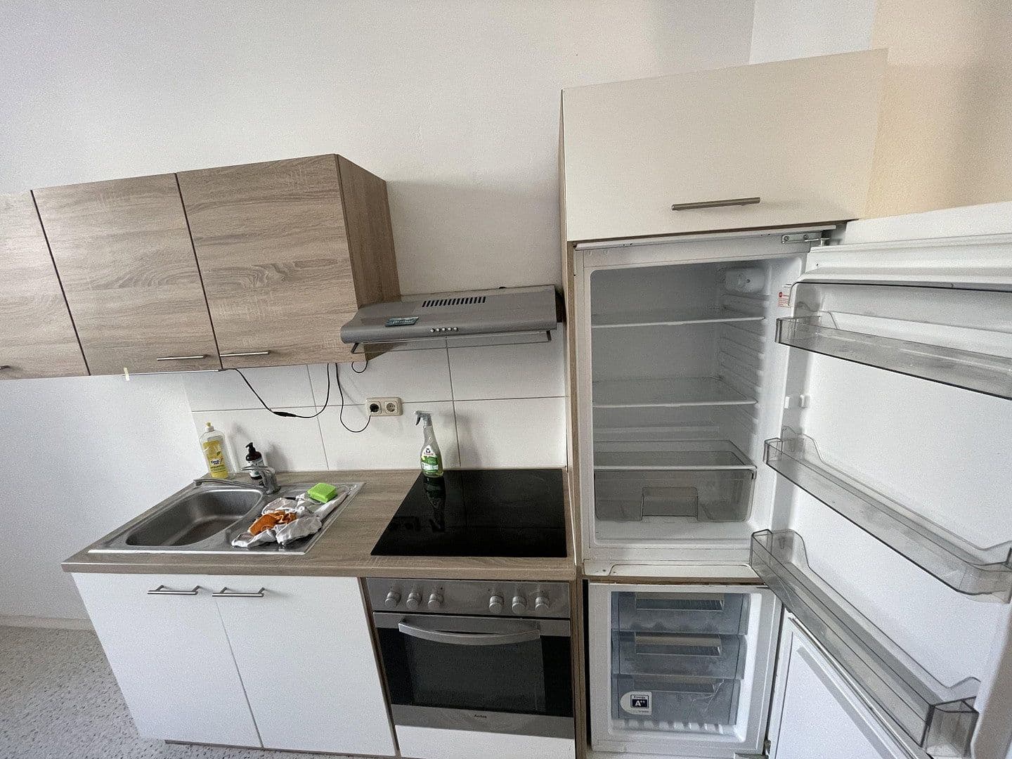 Pronájem bytu 95 m², karlsruhe, Bádensko-Württembersko Pronájem bytu 95 m², karlsruhe, Bádensko-Württembersko