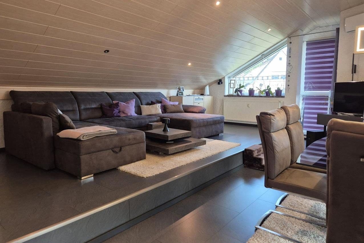 Pronájem bytu 4+1 141 m², Lautertal (Odenwald), Hessen Pronájem bytu 4+1 141 m², Lautertal (Odenwald), Hessen