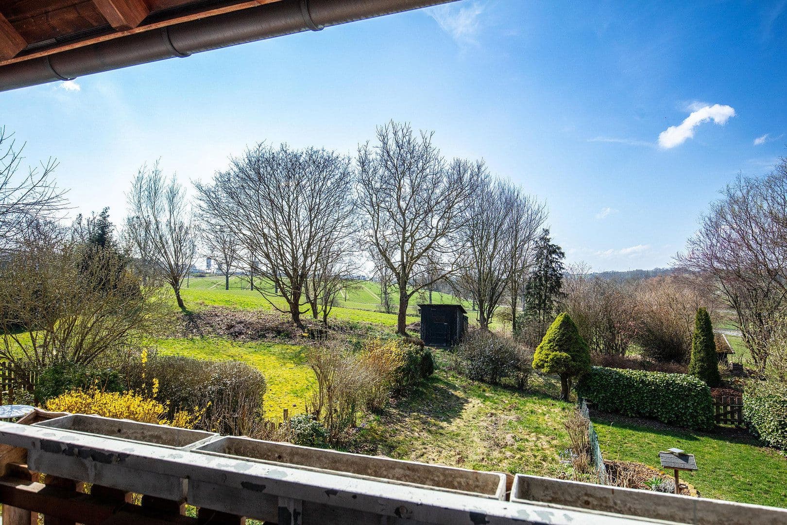 Prodej domu 135 m², pozemek 325 m², Schulstraße 20e, Großheirath, Bavorsko Prodej domu 135 m², pozemek 325 m², Schulstraße 20e, Großheirath, Bavorsko