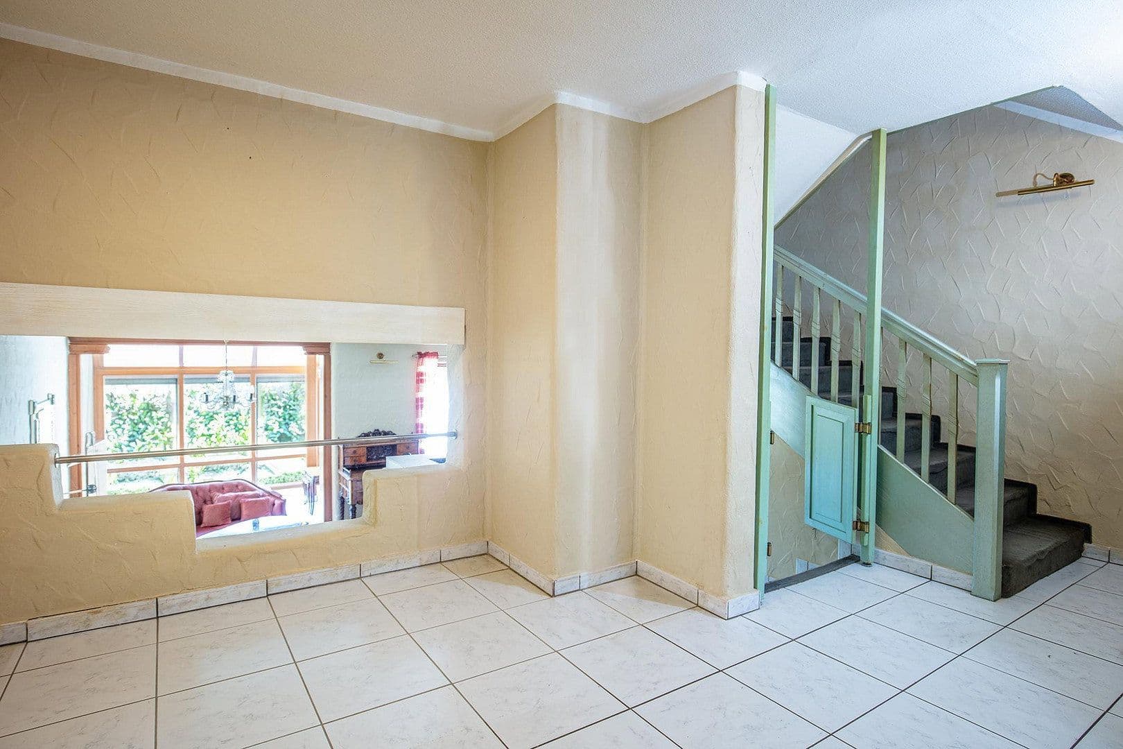 Prodej domu 135 m², pozemek 325 m², Schulstraße 20e, Großheirath, Bavorsko Prodej domu 135 m², pozemek 325 m², Schulstraße 20e, Großheirath, Bavorsko