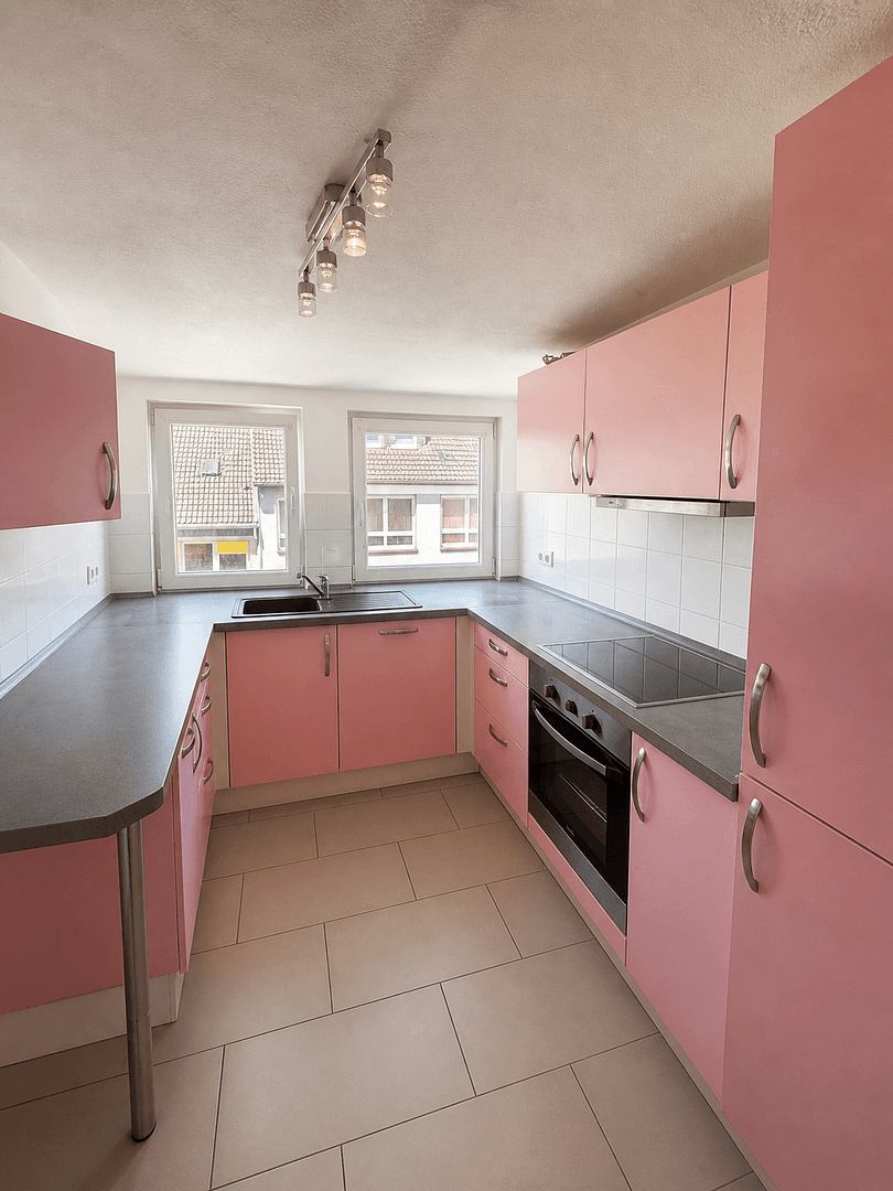 Pronájem bytu 6+1 150 m², Neuwied, Porýní-Falc Pronájem bytu 6+1 150 m², Neuwied, Porýní-Falc