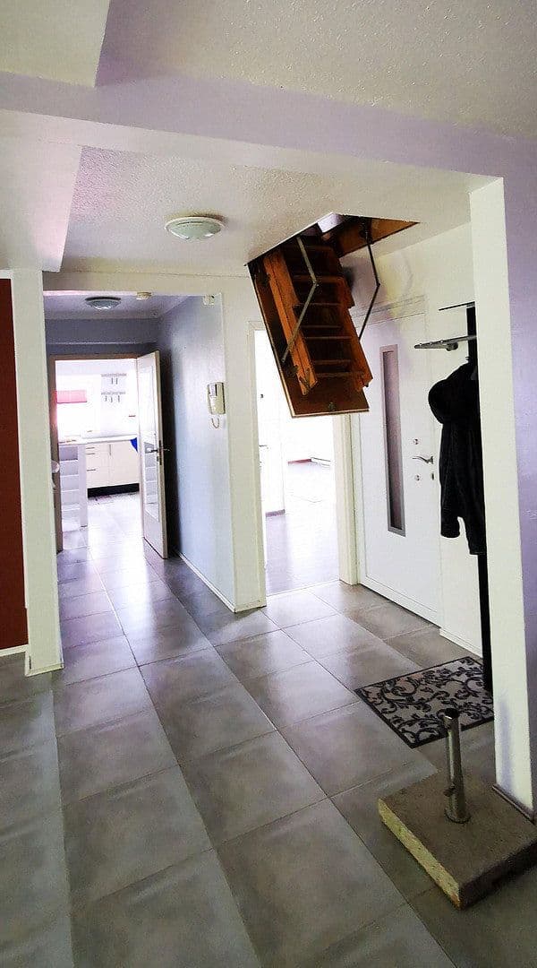 Prodej bytu 2+kk 80 m², Herzogstraße 76, Pirmasens, Porýní-Falc Prodej bytu 2+kk 80 m², Herzogstraße 76, Pirmasens, Porýní-Falc
