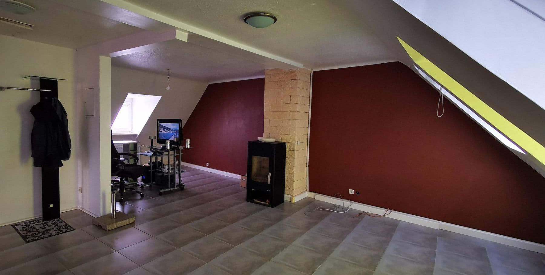 Prodej bytu 2+kk 80 m², Herzogstraße 76, Pirmasens, Porýní-Falc Prodej bytu 2+kk 80 m², Herzogstraße 76, Pirmasens, Porýní-Falc
