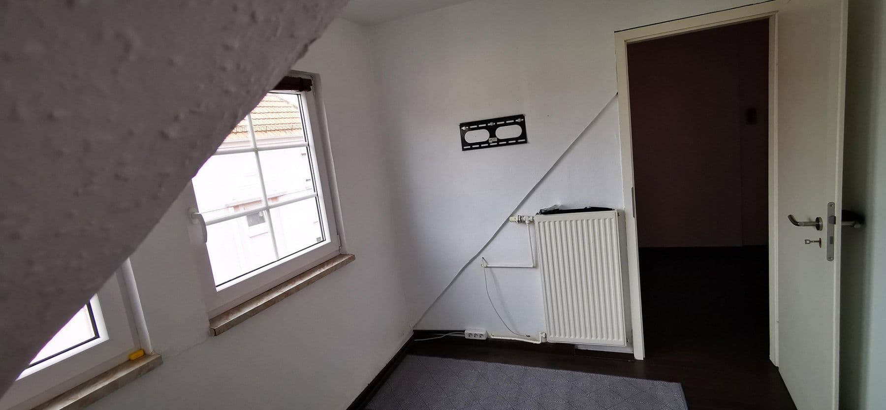 Prodej bytu 2+kk 80 m², Herzogstraße 76, Pirmasens, Porýní-Falc Prodej bytu 2+kk 80 m², Herzogstraße 76, Pirmasens, Porýní-Falc