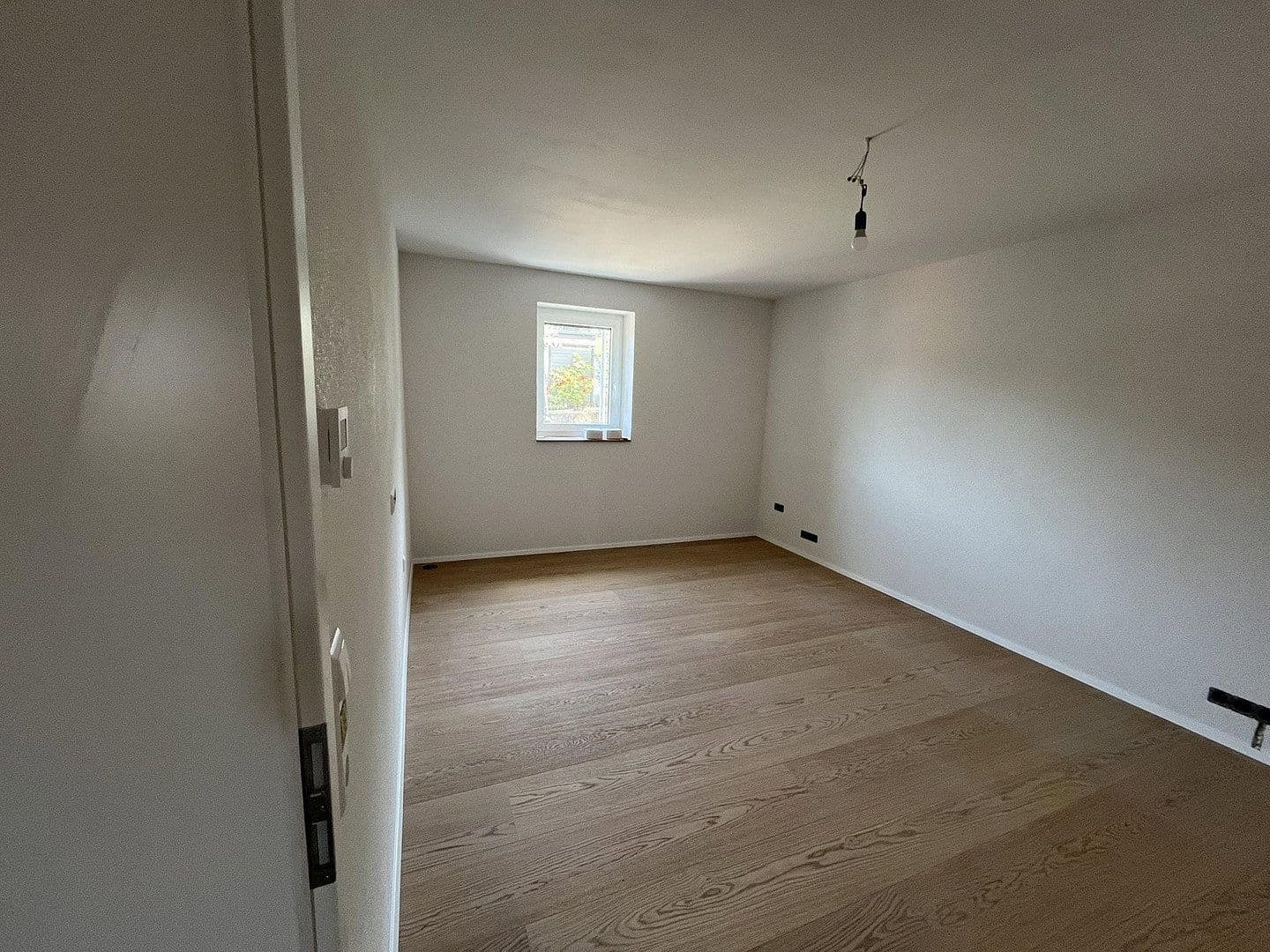 Prodej bytu 4+1 120 m², Lindenstr. 48, Haslach im Kinzigtal, Bádensko-Württembersko Prodej bytu 4+1 120 m², Lindenstr. 48, Haslach im Kinzigtal, Bádensko-Württembersko